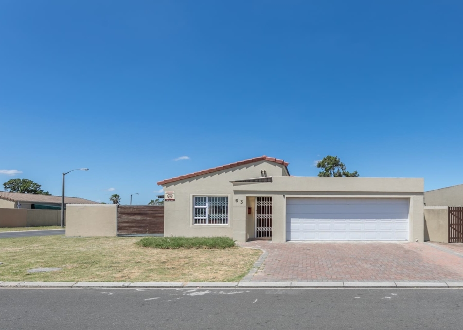 3 Bedroom Property for Sale in Zonnendal Western Cape